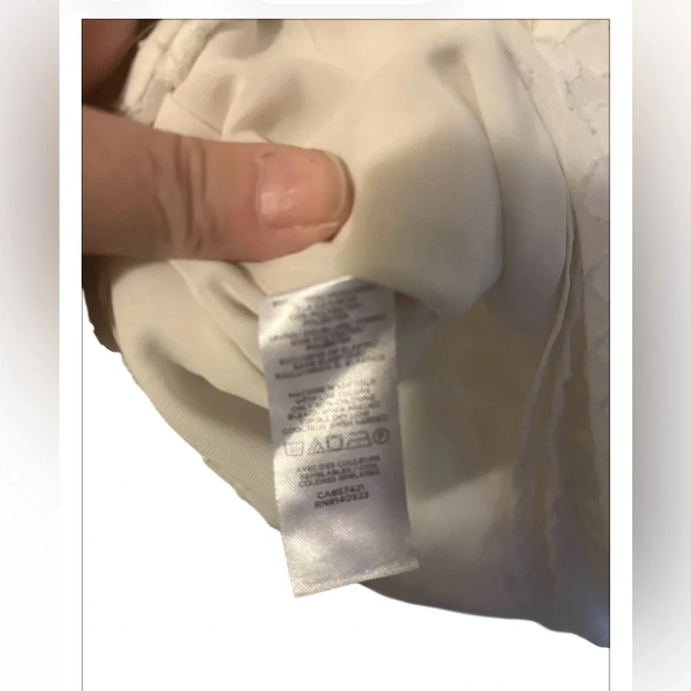 LOFT SWISS DOT RUFFLE SLEEVE TOP - Picture 9 of 13